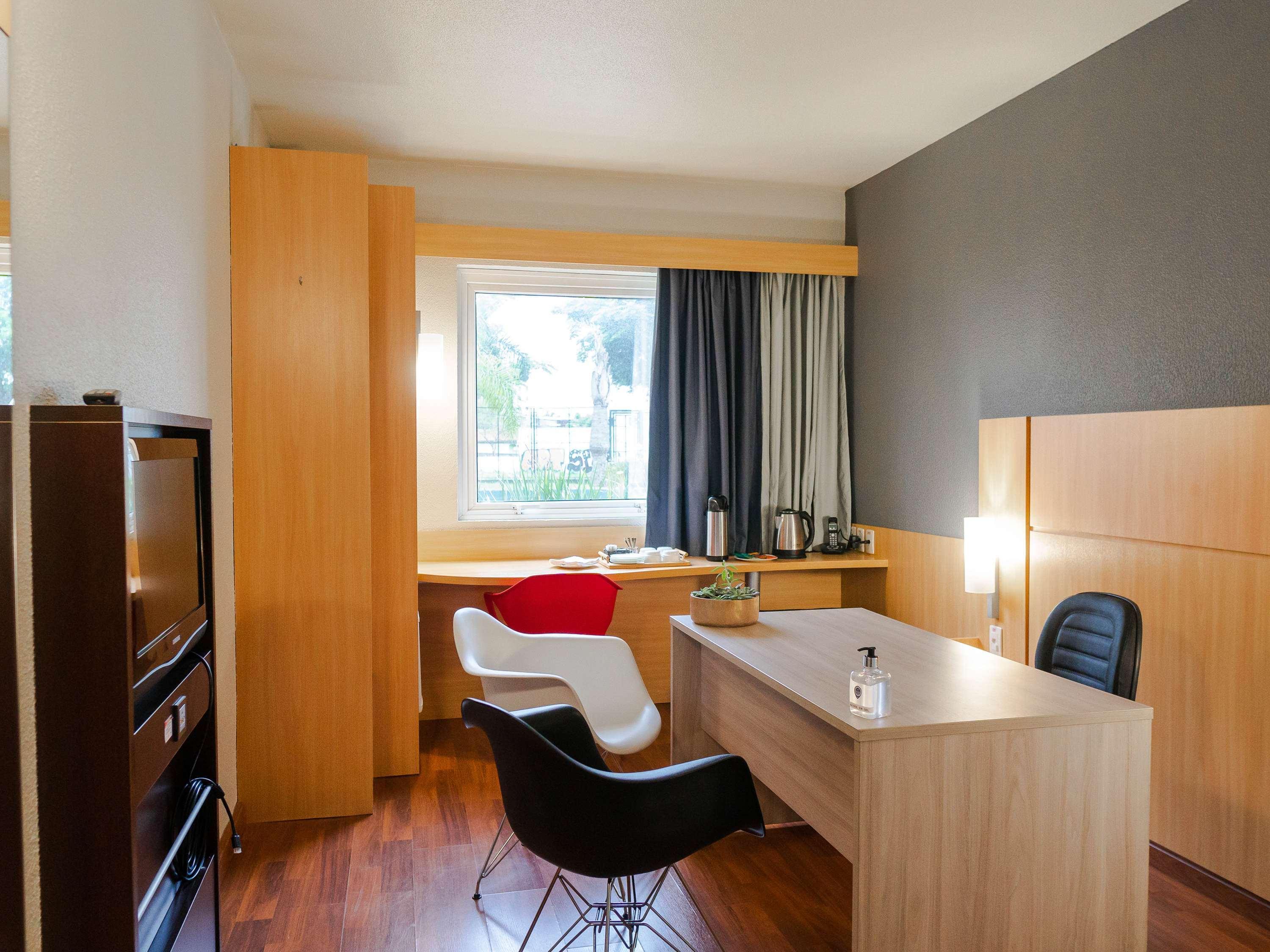 Ibis Curitiba Aeroporto Hotel São José dos Pinhais Exterior foto
